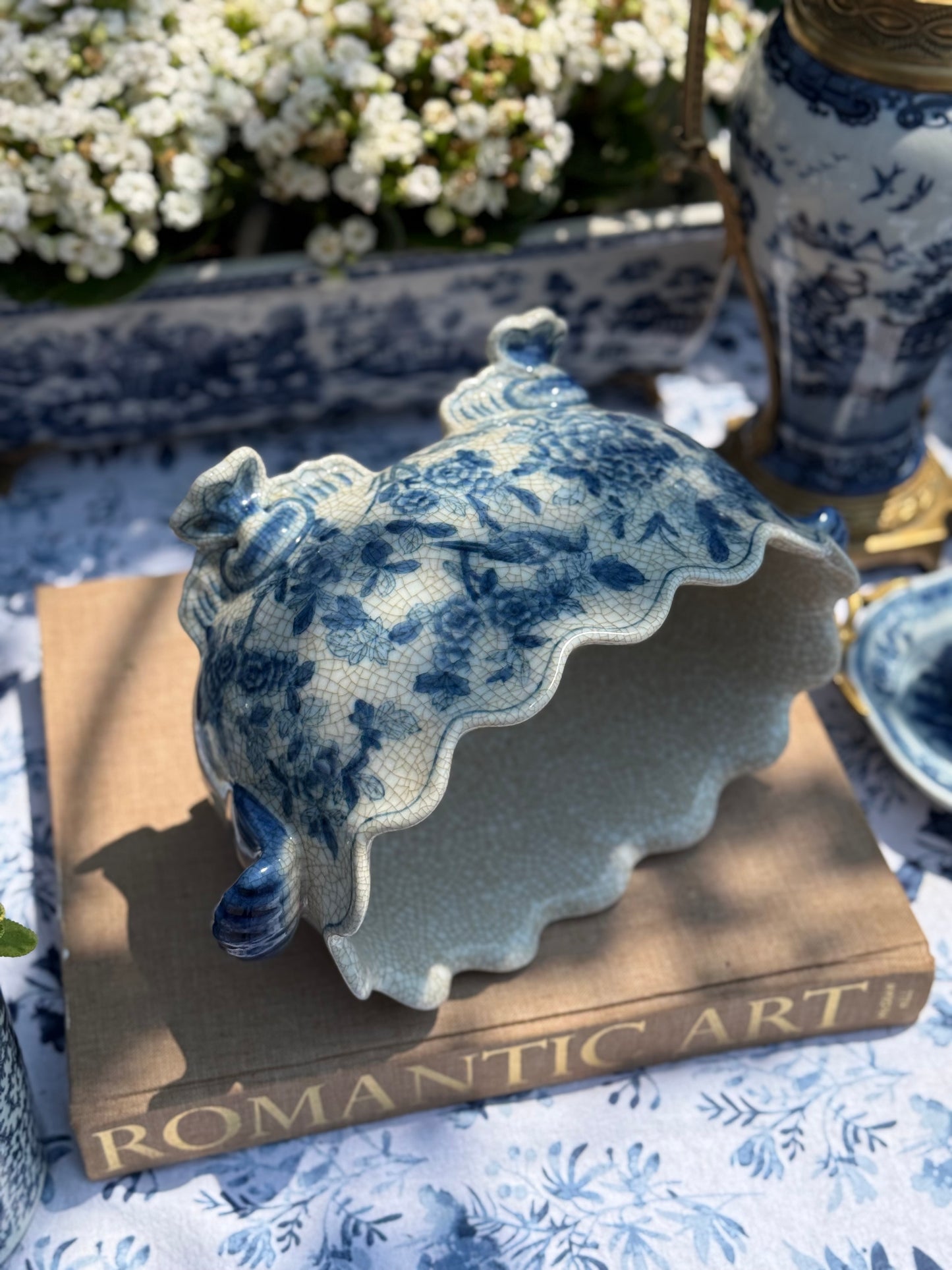 Danny's Fine Porcelain - SCALLOP EDGE PORCELAIN OVAL BASIN -BLUE BIRDS, 12L X 8W X 7H