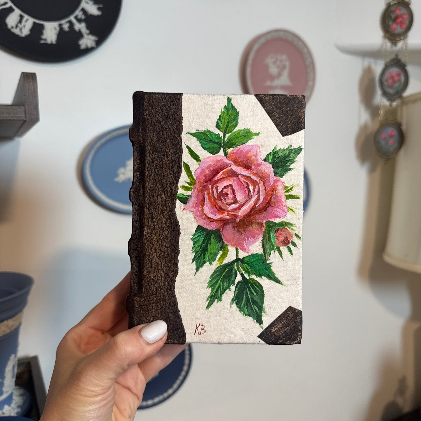 Commission small journal