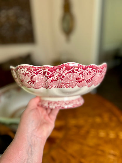 Mason’s “Vista” Red / Pink Transferware Bruges Shape Footed Salad Serving Bowl | England, c. 1940s