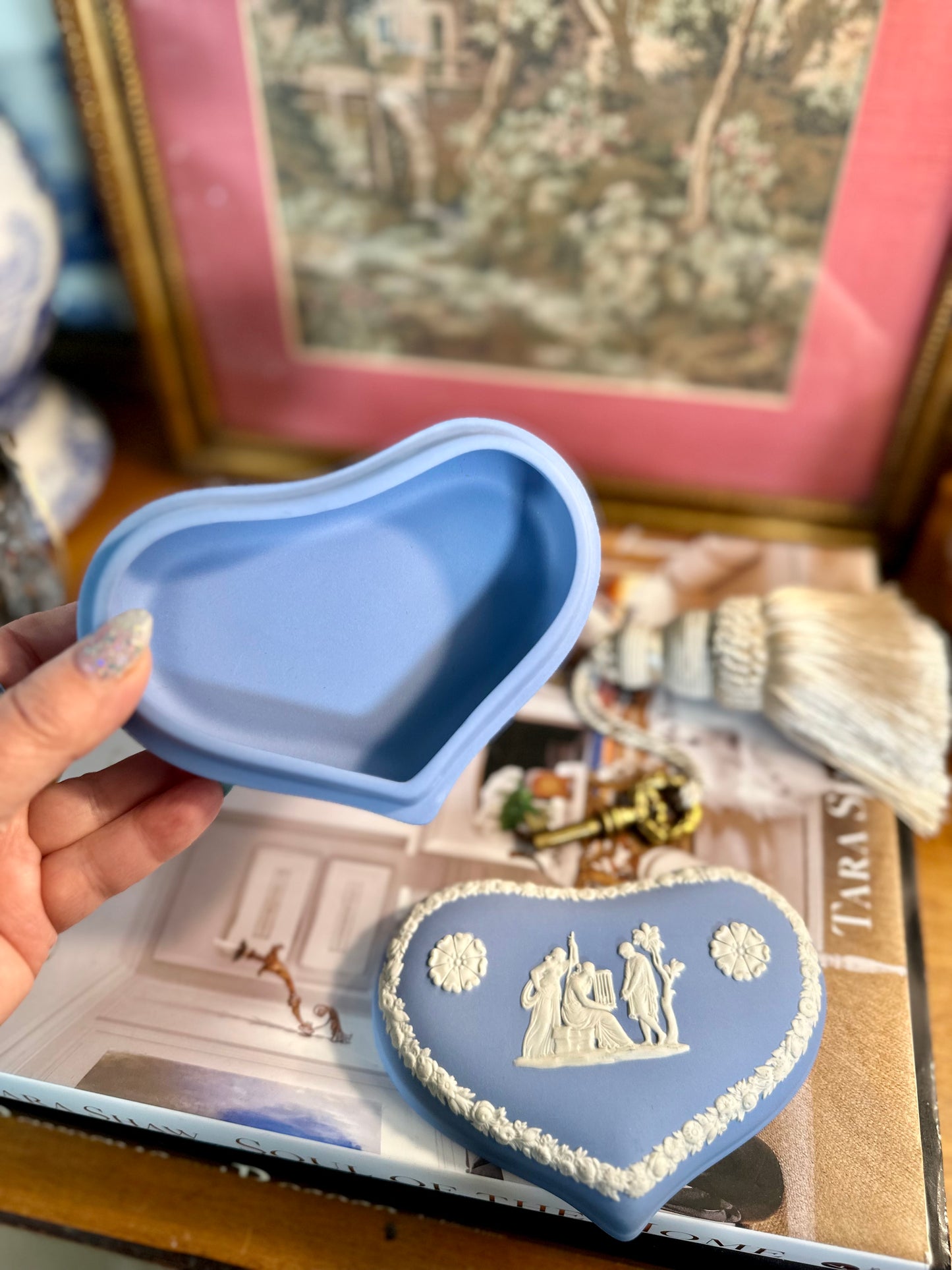 Wedgwood Jasperware Heart-shaped Lidded Trinket Box