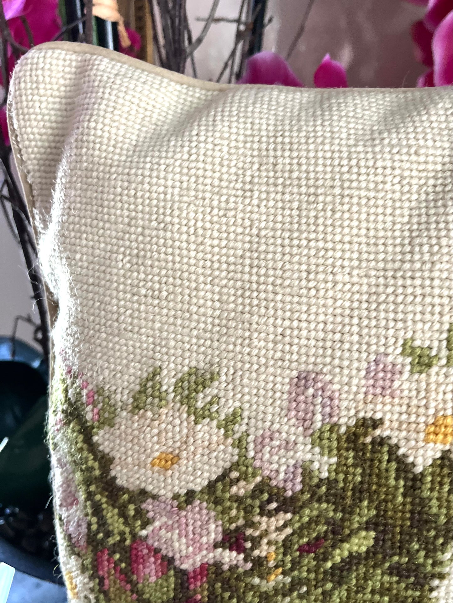 Lovely Large Vintage Needlepoint Cat Pillow - Zippered - Includes Insert
