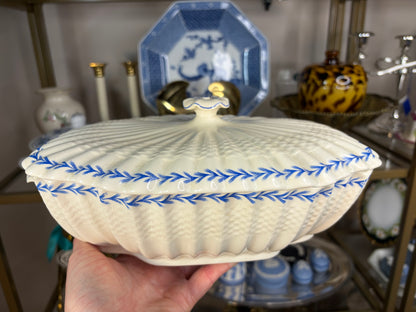 Lovely Copeland Spode lidded tureen! As is!