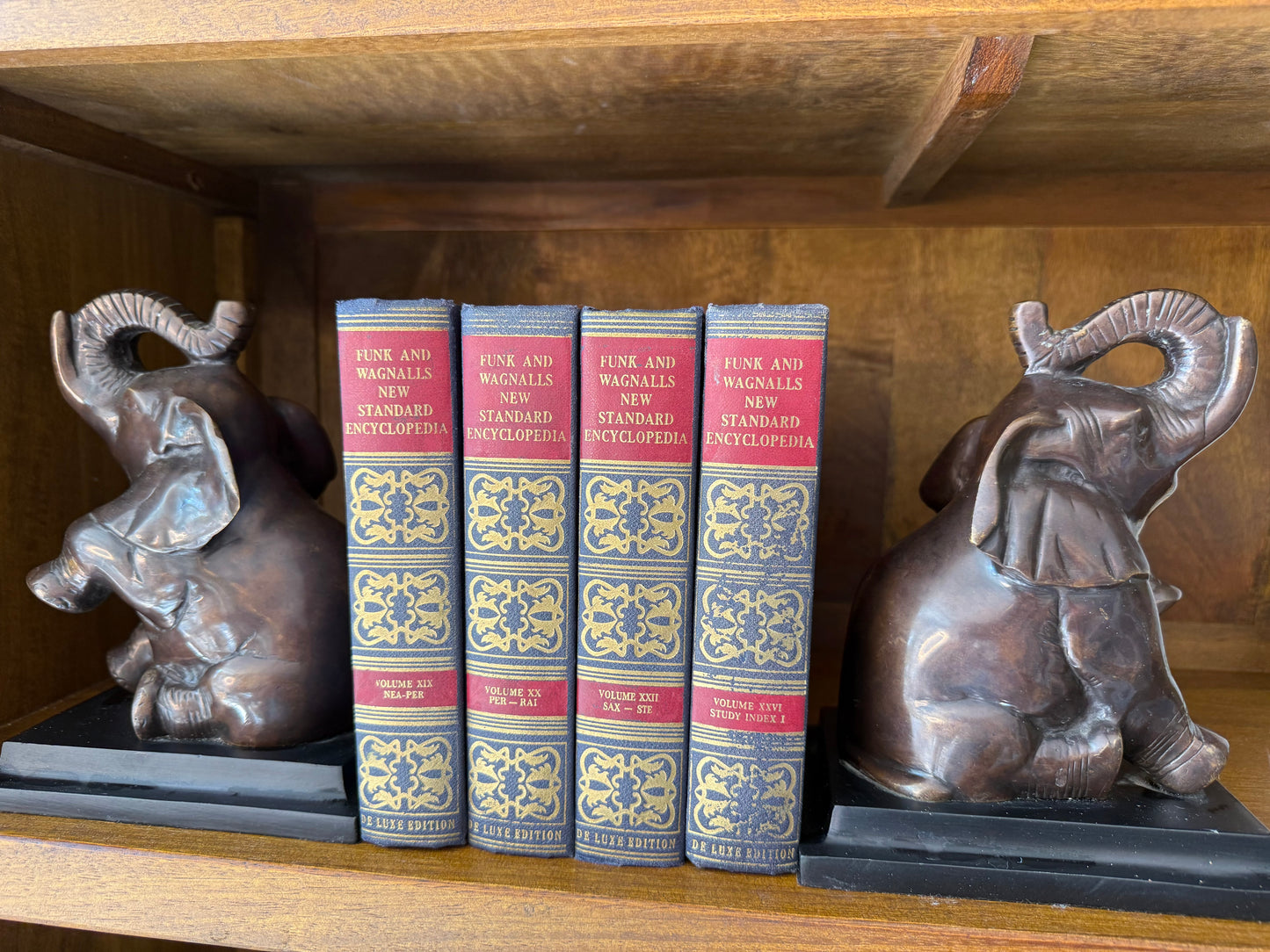 Vintage Bronze Pair of Elephant Bookends