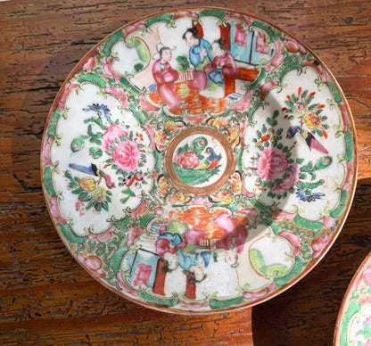Stunning antique Famille Rose shallow bowls pair!