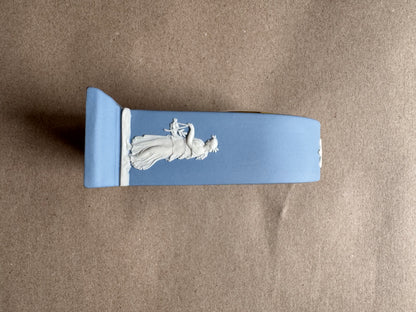 Light blue Wedgewood clock 5x4”￼