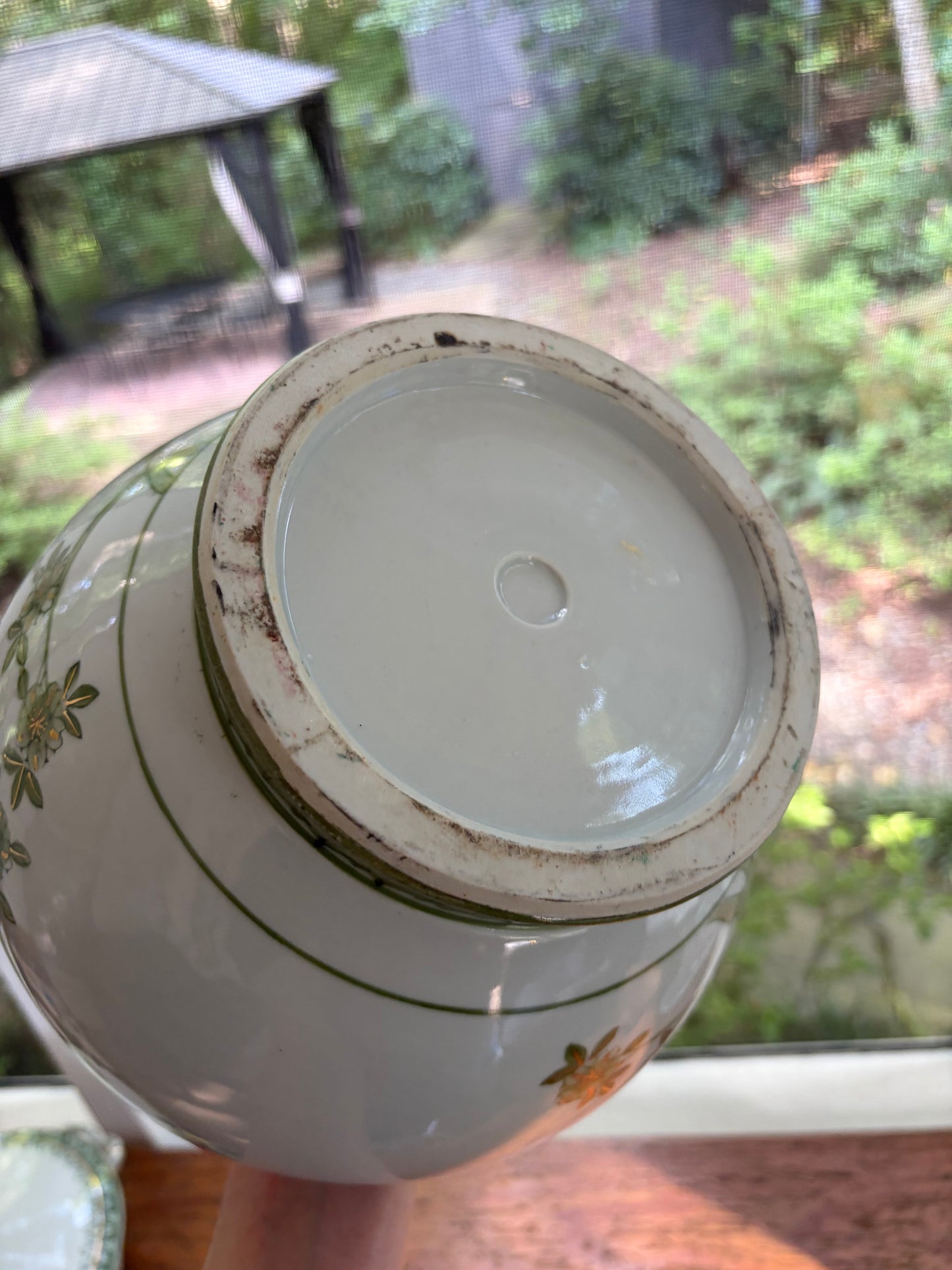 Stunning green, gold, and white vase featuring birds!