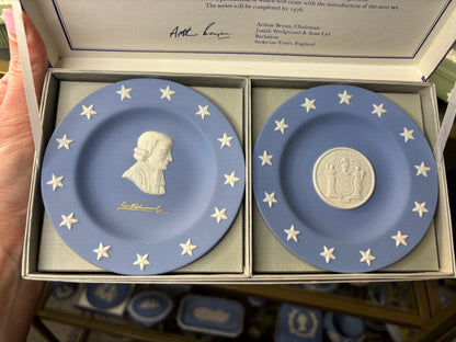 Wedgwood Jasperware New Jersey state series! In original box!