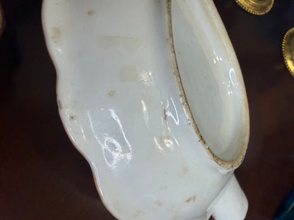 Antique Famille Rose leaf shaped dish with scalloped edges!
