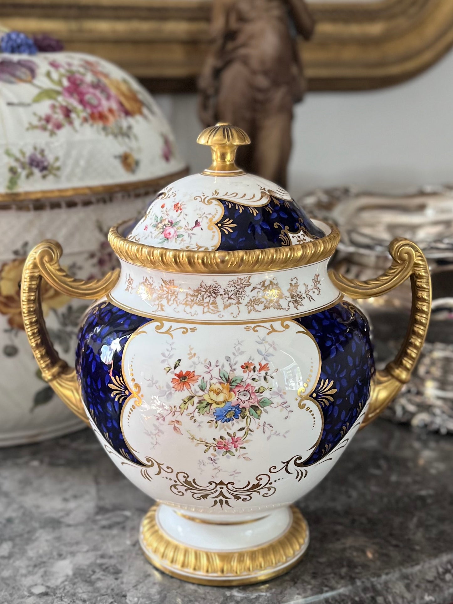 Live 08/04 Antique Coalport “Sevres Group” Lidded Pot| Cobalt Blue, Hand-Painted Florals & Gilt | c. Late 1891 -1920 Green Backstamp