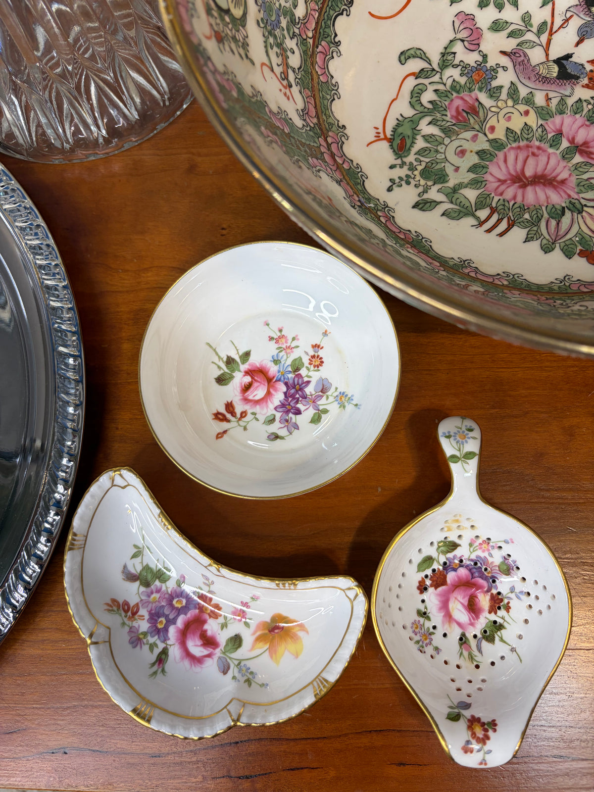 Lovely Royal Crown Derby “Derby Posies” set!