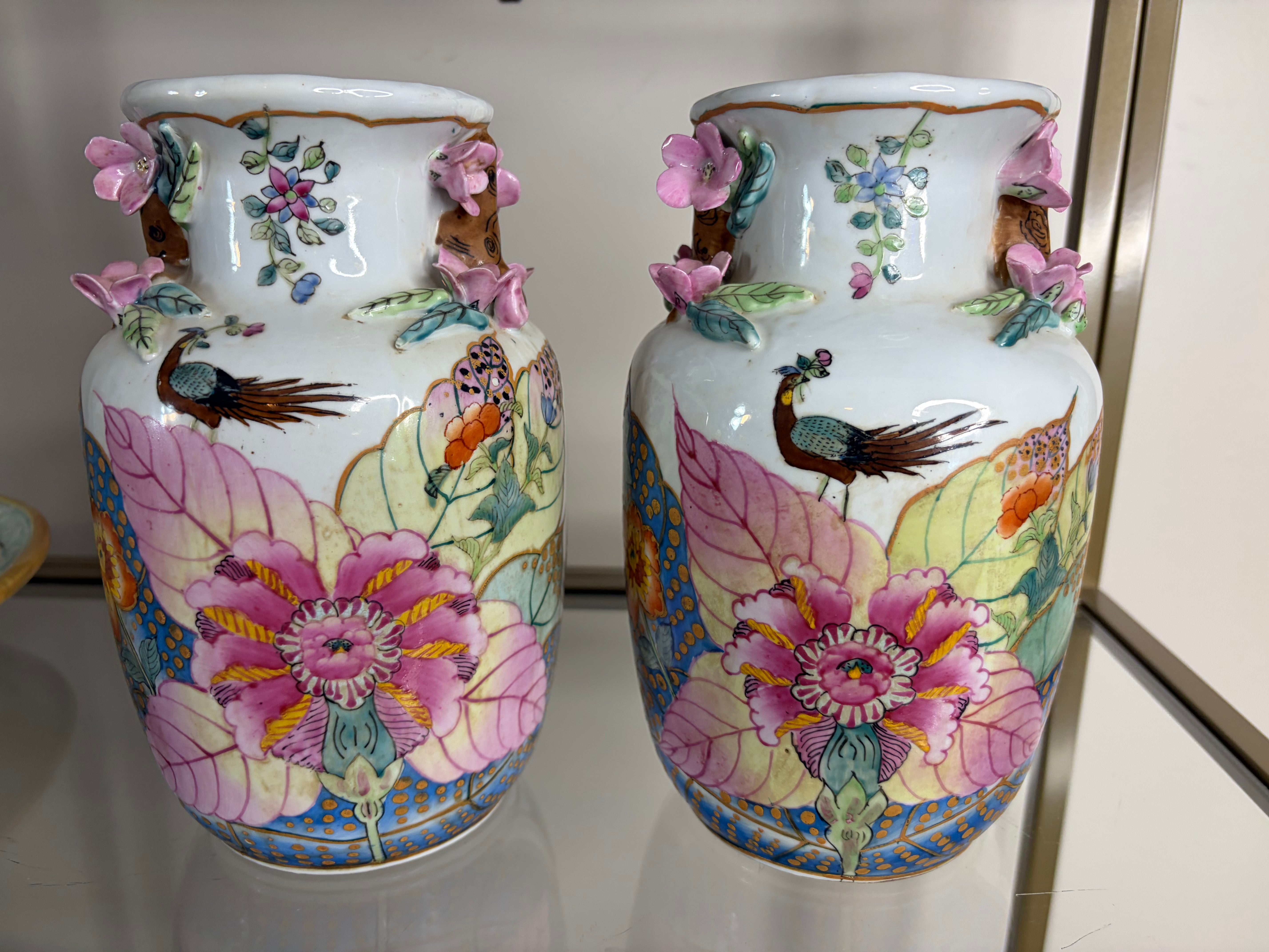 Stunning Tobacco Leaf vases pair with raised flowers! As is