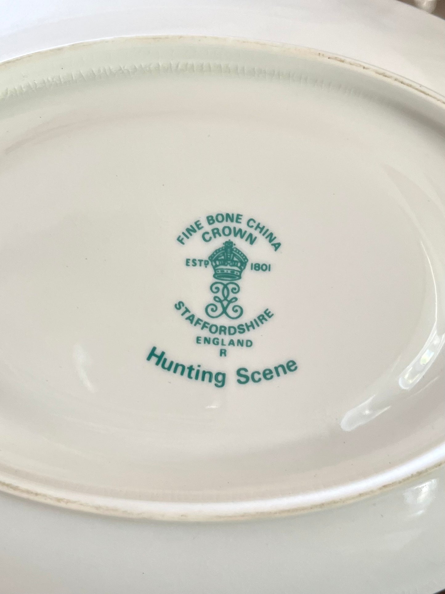 Live 08/04 Vintage Crown Staffordshire “Hunting Scene” Fine Bone China Gravy Boat with Underplate | England | Circa 1970s–1990s