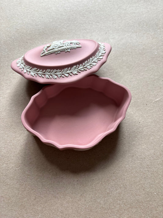 Cream pink Wedgwood 4.5x2” ornate oval box