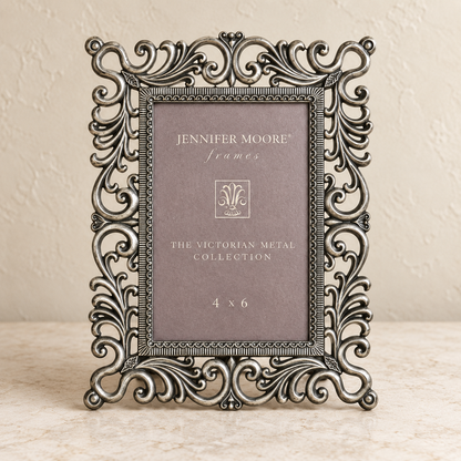 Jennifer Moore Brass 4x6 Picture Frame Victorian Metal Collection New Old Stock