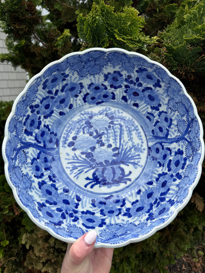 Antique Japanese Blue & White Floral Scalloped Edge Bowl