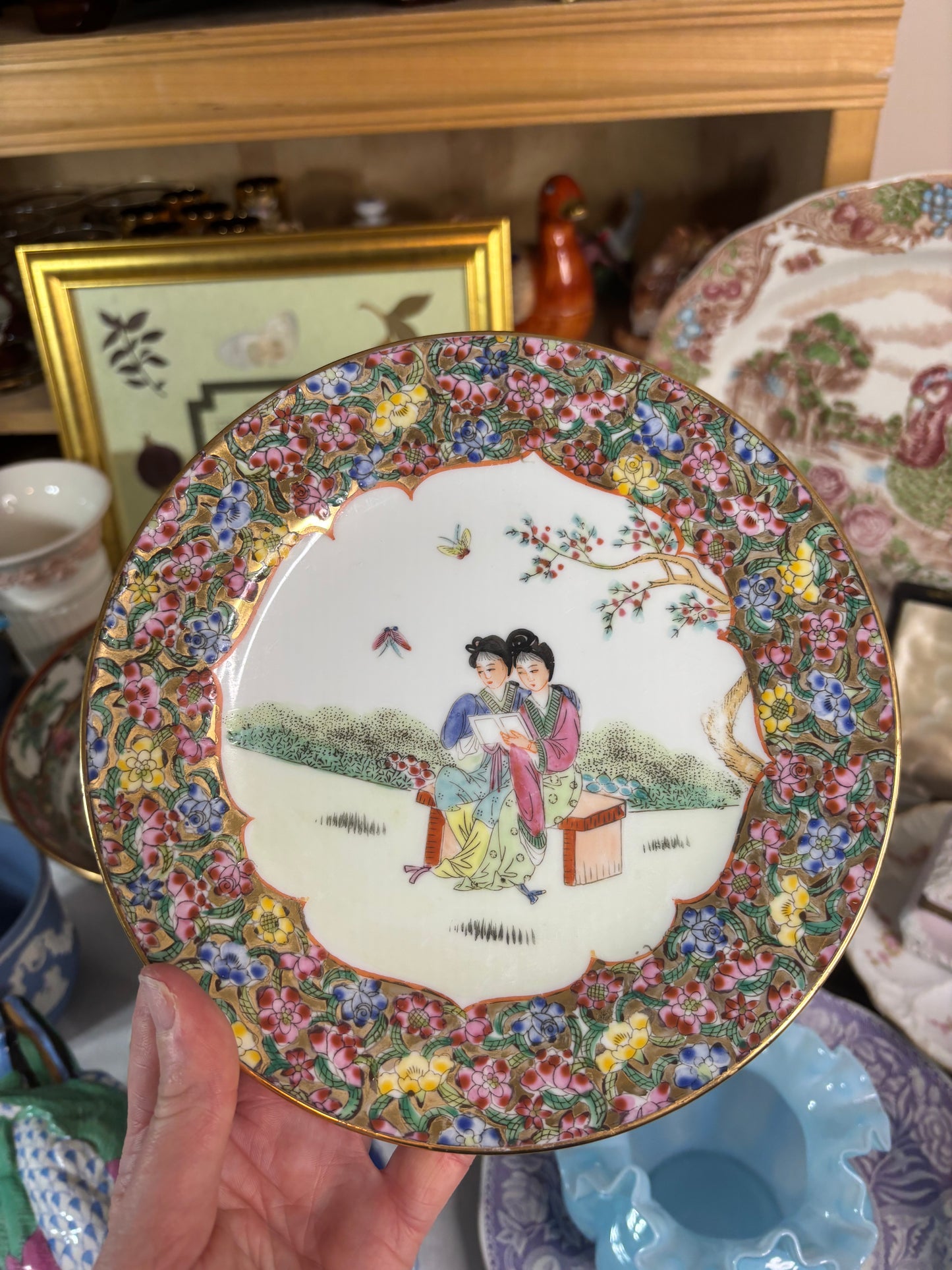 Gorgeous set of 3 Famille Rose plates!