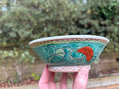 Vintage chinoiserie floral bowl!