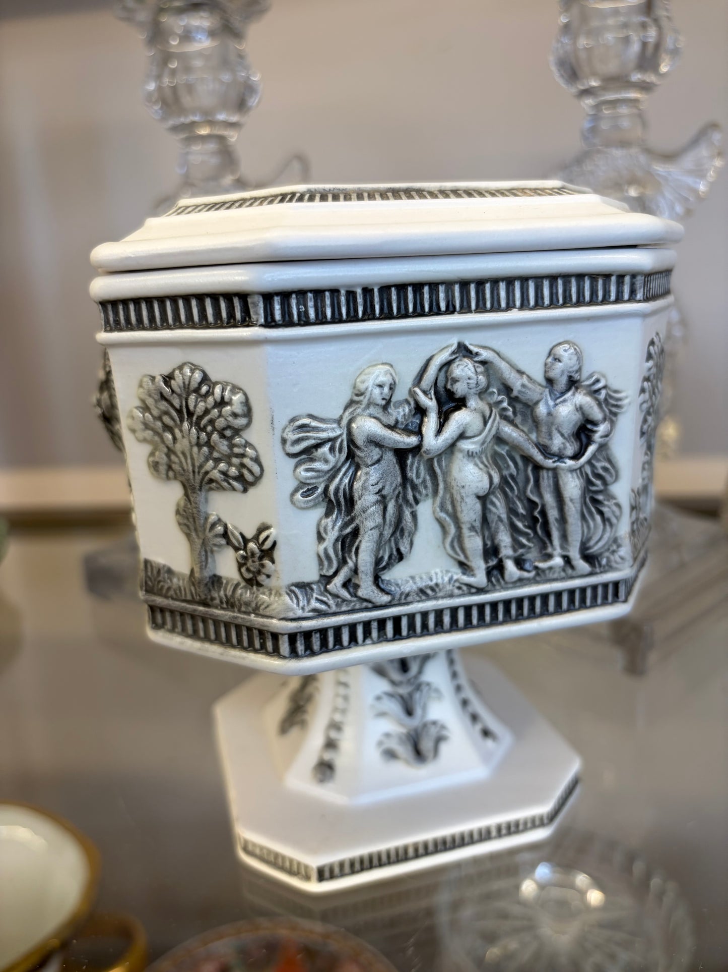 Lovely vintage porcelain bisque relief lidded pedestal dish with lions!