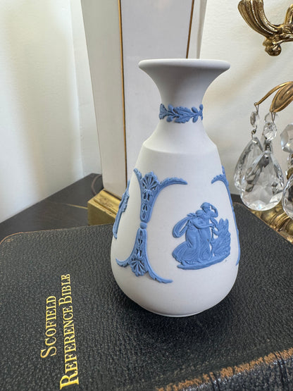 Wedgwood white and blue bud vase 5”