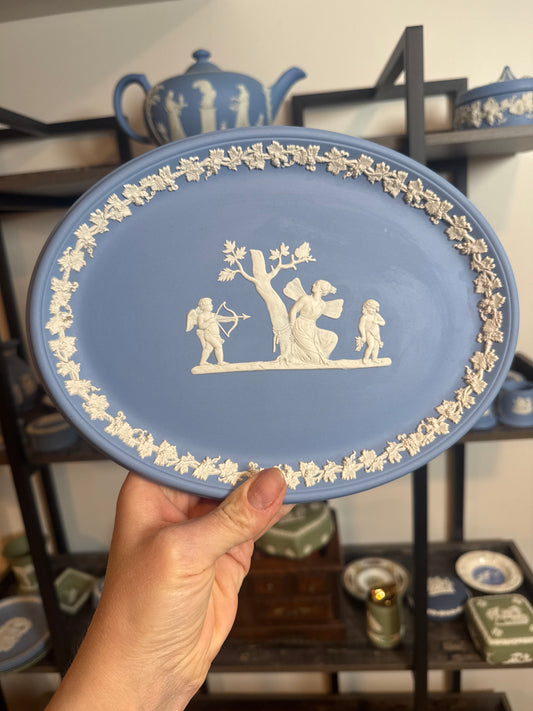 Wedgwood oval cupid plate
