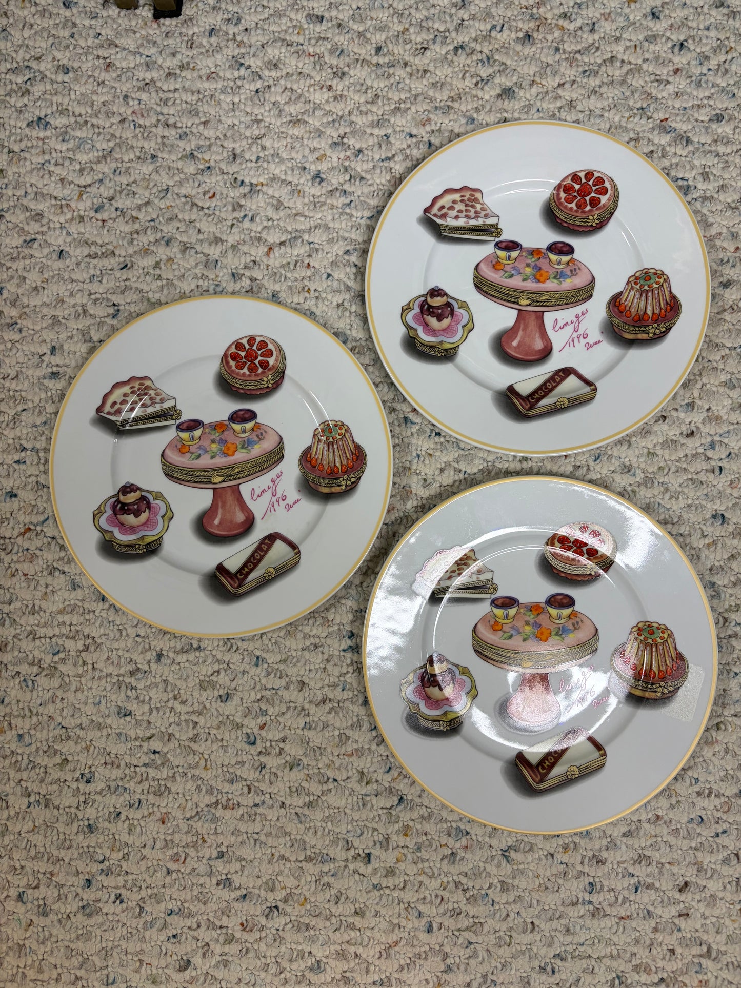 Sweetest 1996 Email de Limoges decorative plates set of 3!