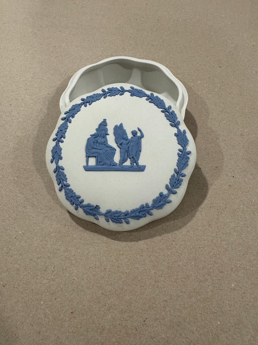 Wedgwood white and blue round trinket box