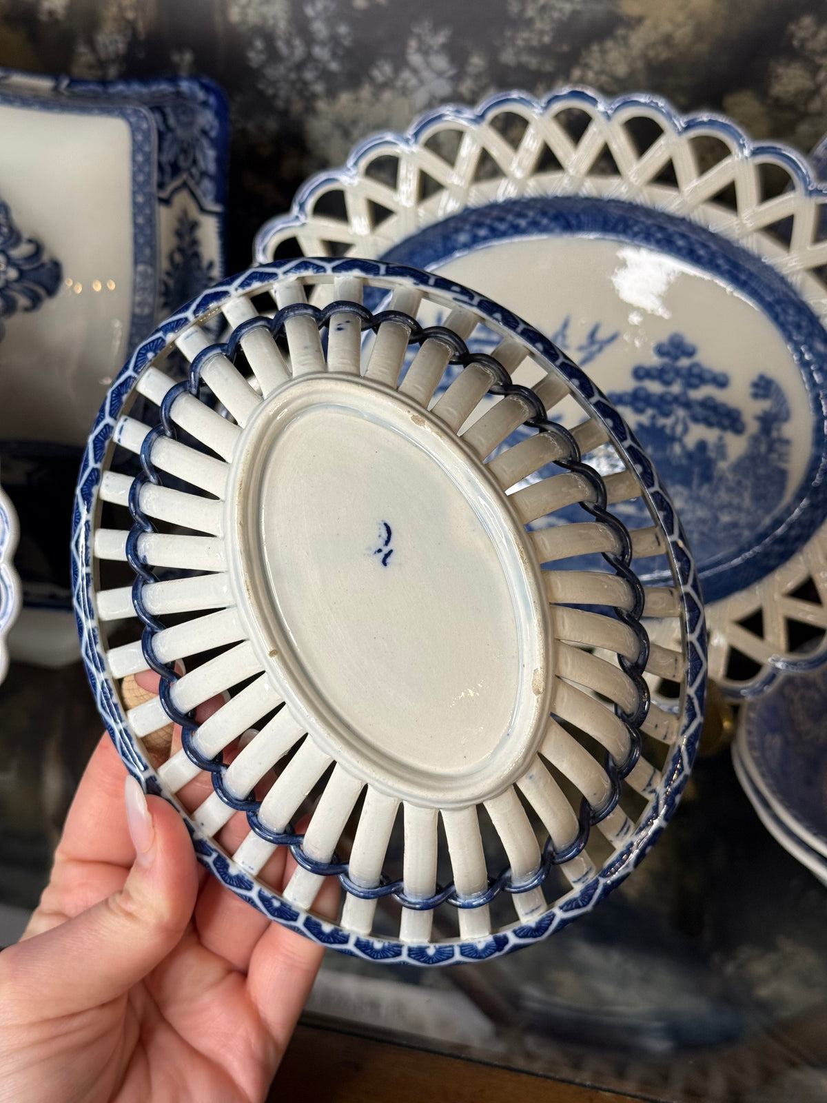 Antique Early 19th Century Pearlware Basket Weave Dish | c. 1800s | DA4391