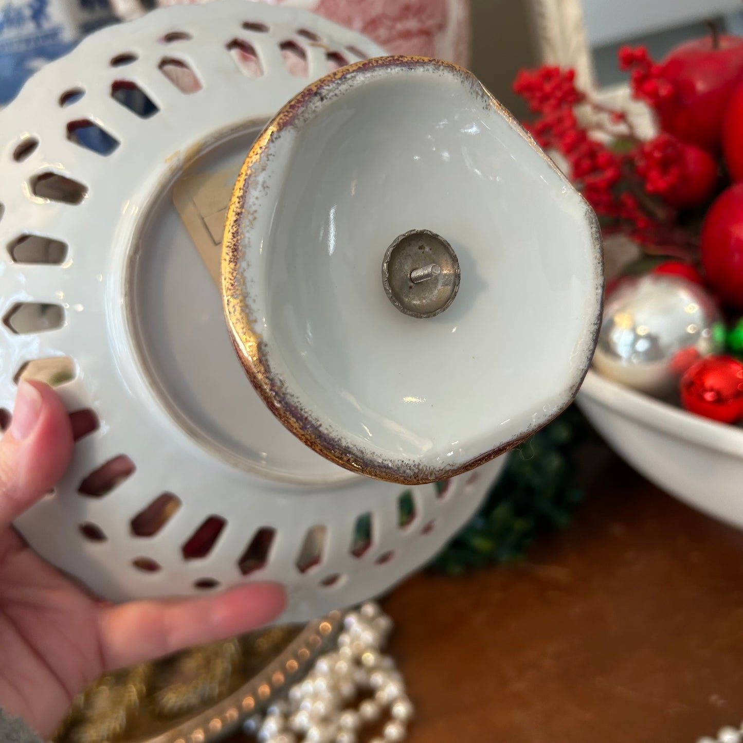 Stunning antique porcelain Italian lattice reticulated footed bowl