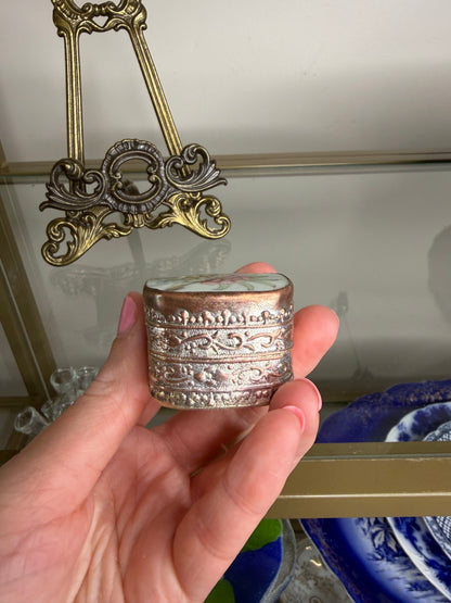 Sweetest mini shard box!