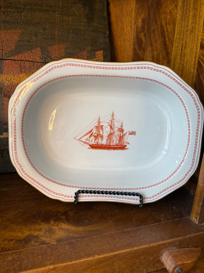 Vintage Spode Trade Winds Red with Gold Vegetable Bowl - Pristine