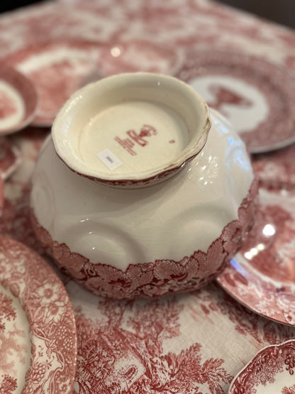 Mason’s “Vista” Red / Pink Transferware Bruges Shape Footed Salad Serving Bowl | England, c. 1940s