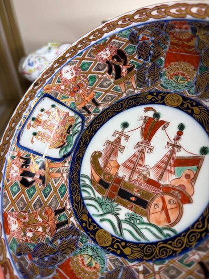 Stunning antique Japanese Imari “black ship” or “nanban” bowl!