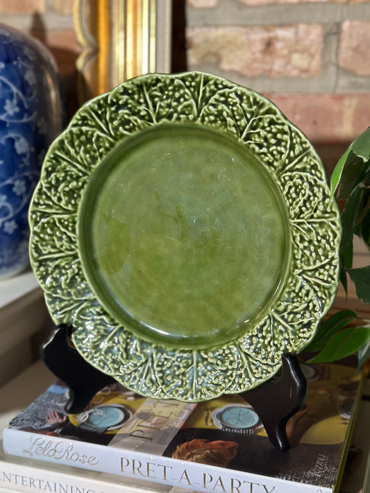 WCCR COLLECTION - Vintage Green Cabbage Portugal Plate, 9.5"D - Pristine!