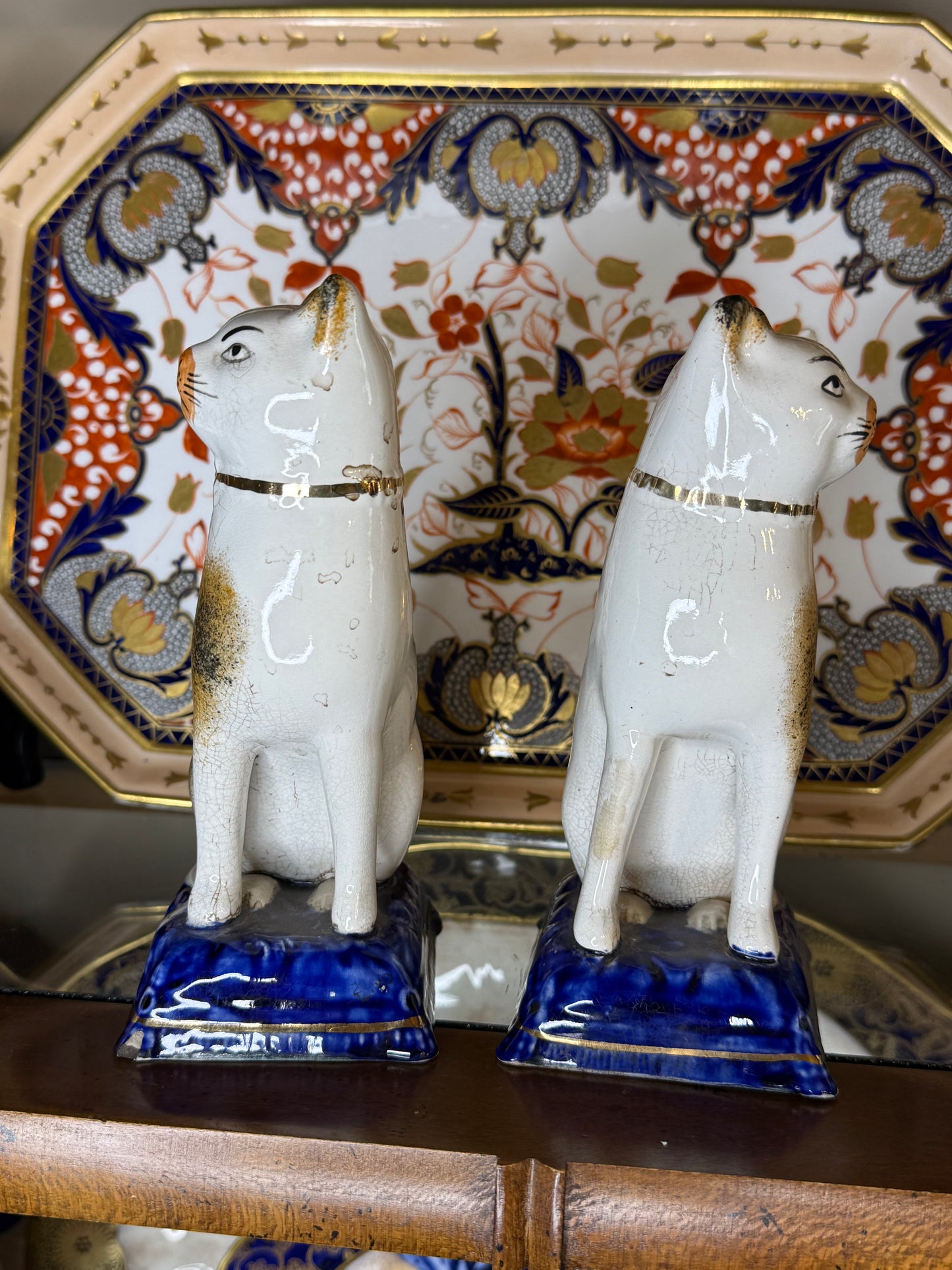 Antique 19th Century Staffordshire Cat Pair with Cobalt Bases | Style DA4481 | 7” Tall