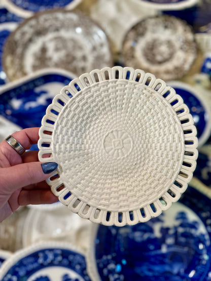 Antique English Creamware Reticulated Basket-Weave Plate, Early 19th Century