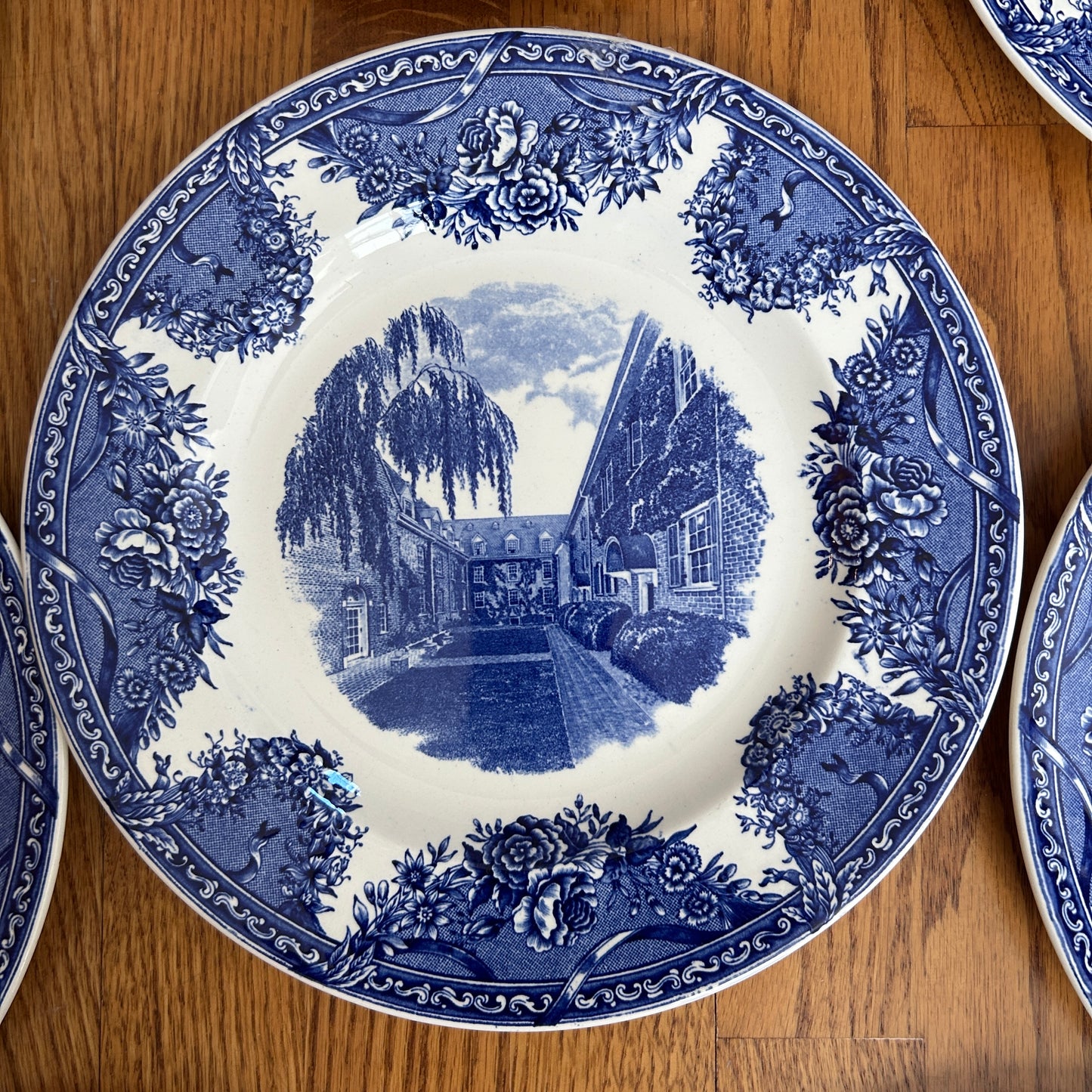 Stunning SET OF 8 WEDGWOOD SALEM COLLEGE BLUE 10.5d  PLATES ETRURIA