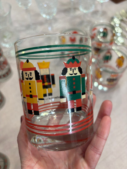 Georges Briard Christmas nutcracker and Santa glasses set of 4!