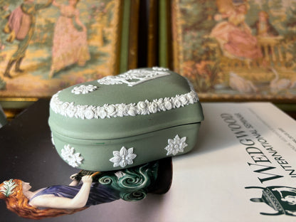 Wedgwood Jasperware Green large heart trinket box!