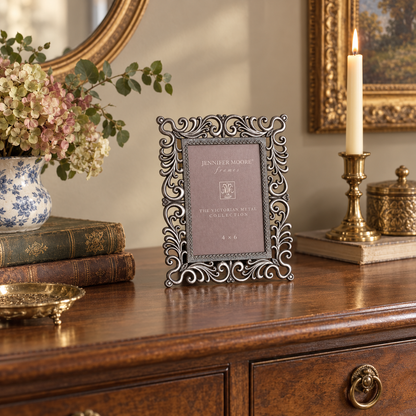 Jennifer Moore Brass 4x6 Picture Frame Victorian Metal Collection New Old Stock