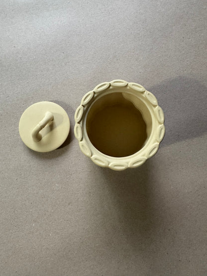 Primrose terracotta Wedgwood bamboo lidded box 3.5”