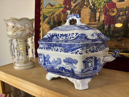 Stunning large Spode Blue Italian lidded tureen!