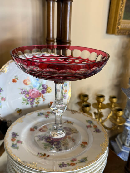 RESERVED - SETTING OF VAL ST. LAMBERT CRYSTAL