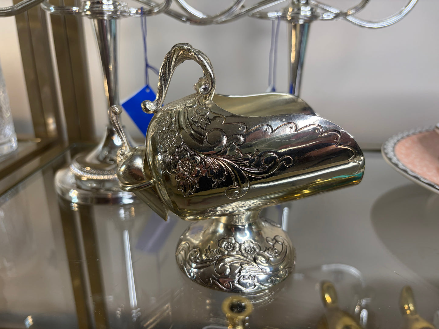 Lovely ornate floral sugar scuttle with mini scoop