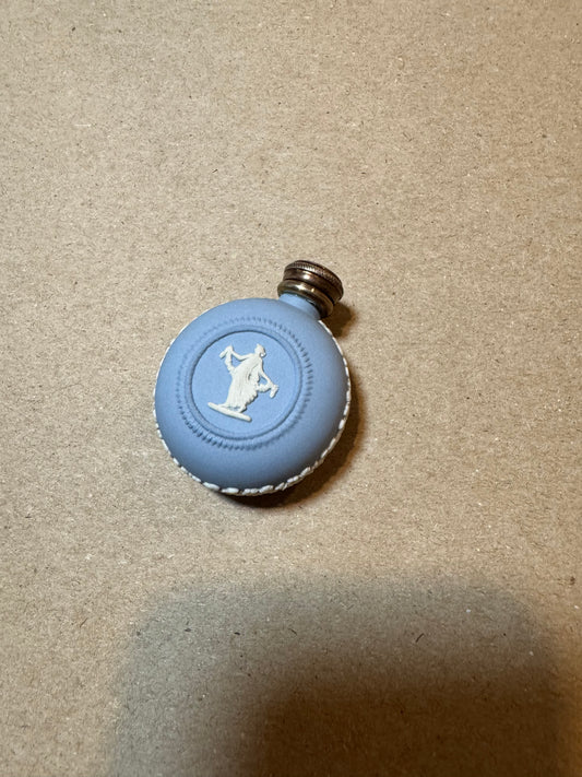 Live 06/15 blue mini Wedgwood perfume bottle