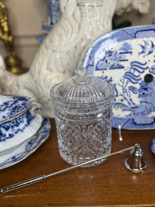 Dublin Cut Crystal Biscuit Box – 4.76” Diameter x 7.24” Height