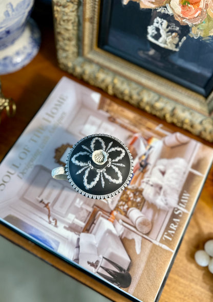 EXQUISITE RARE 18th Century Wedgwood Black Basalt Jasper Dip Trembleuse, 4"