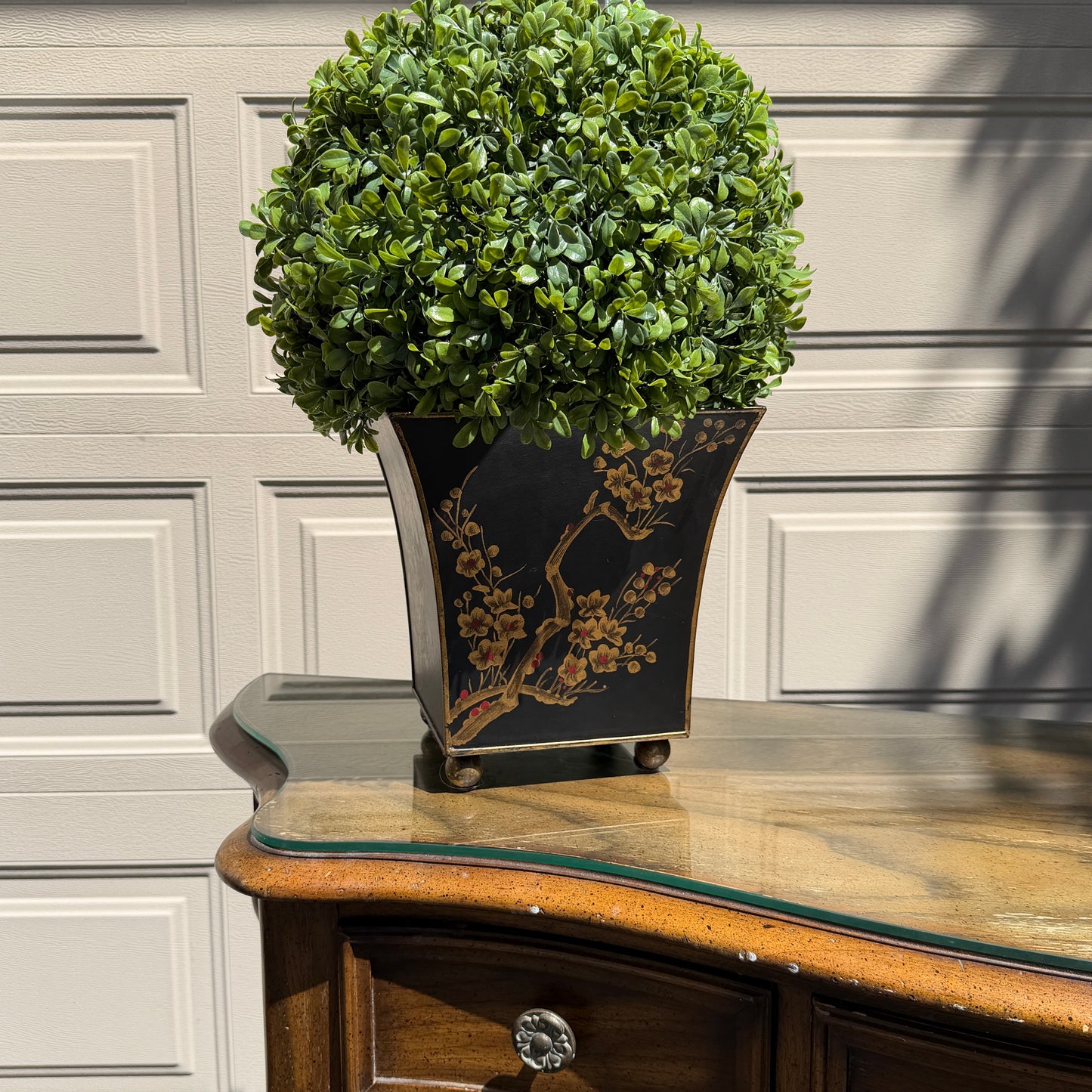 Chic ebony black tole metal planter centerpiece 10 x 9 x 9