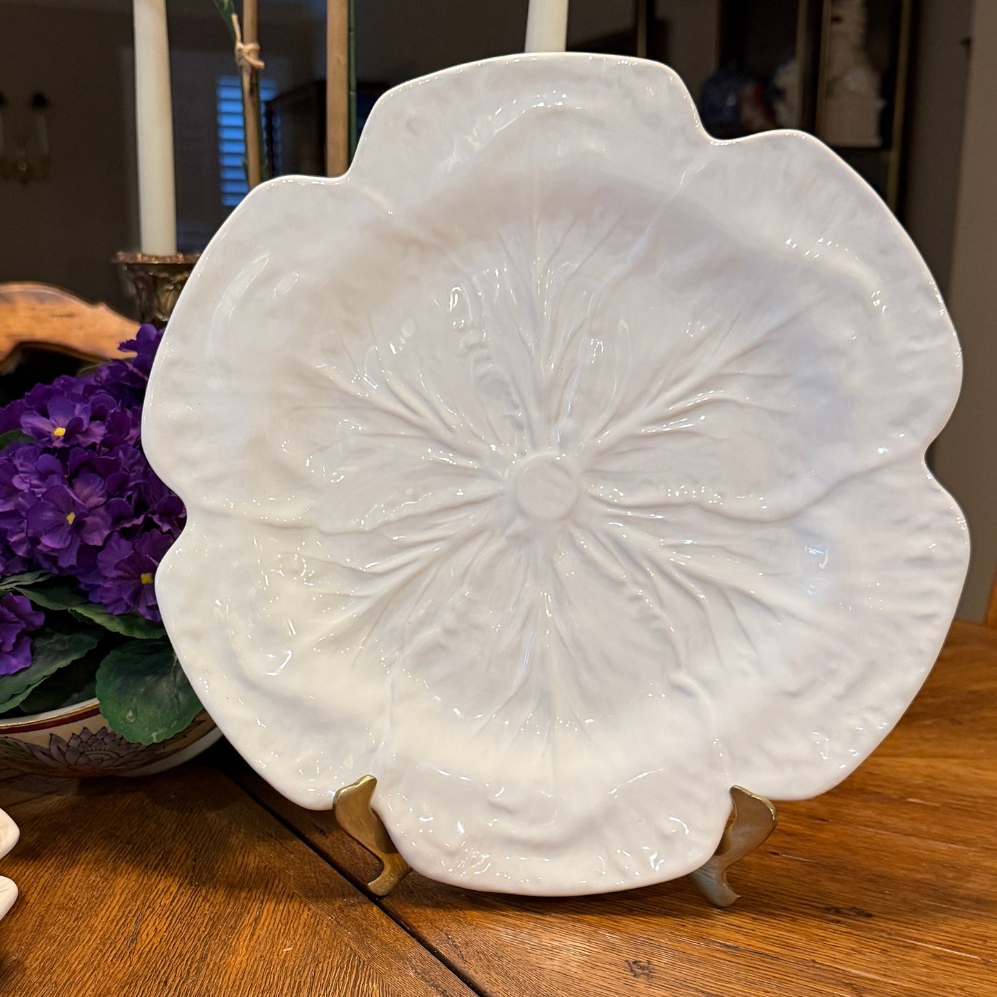 BORDALLO PINHEIRO white charger cabbage serving plate 12 d (3 available)