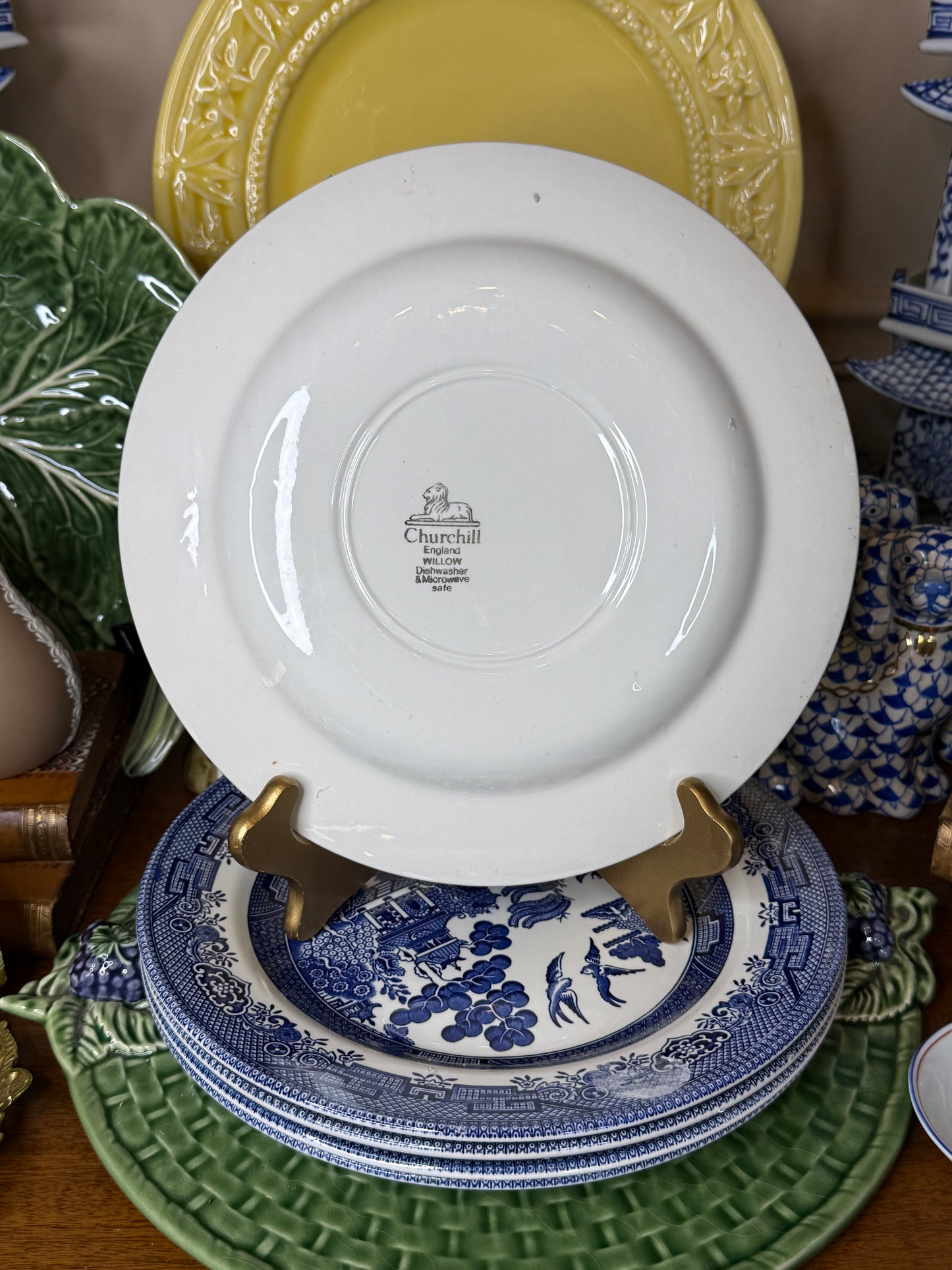 VINTAGE CHURCHILL BLUE WILLOW (5) DINNER PLATES
