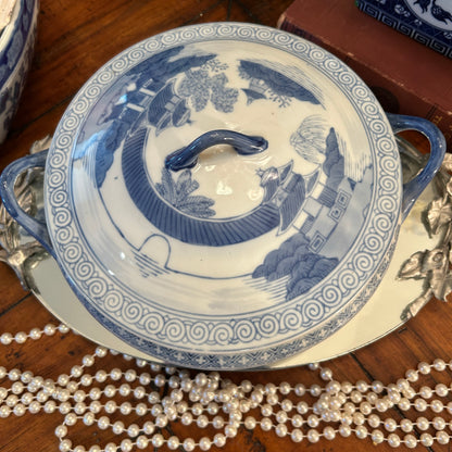 Vintage blue and white chinoiserie lidded dish